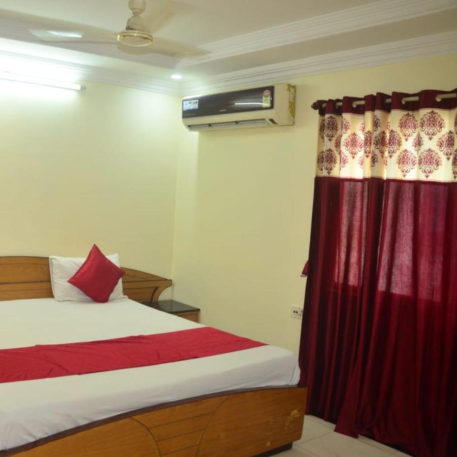 Hotel Poonam Rāipur Εξωτερικό φωτογραφία