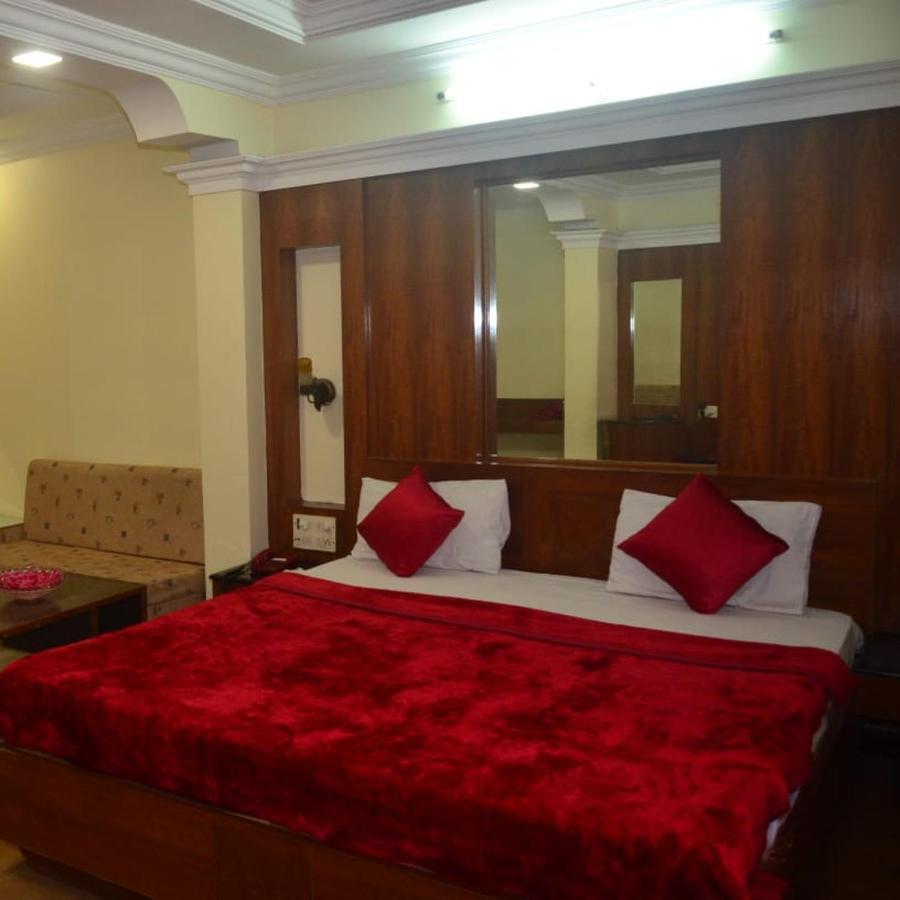 Hotel Poonam Rāipur Εξωτερικό φωτογραφία
