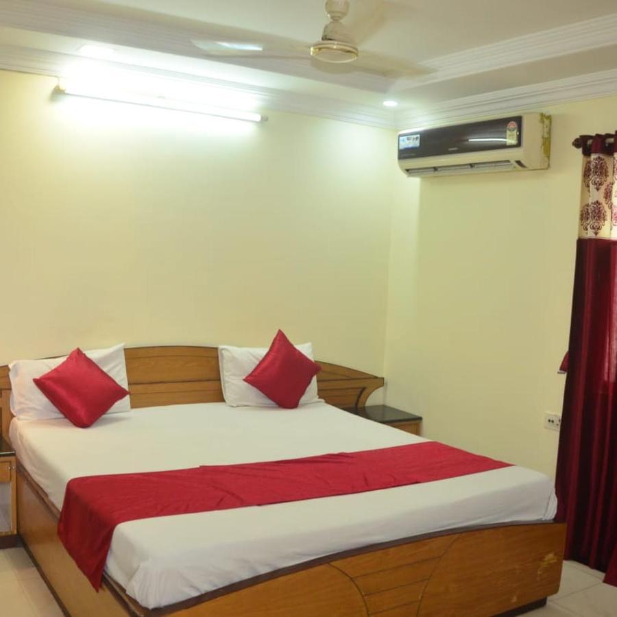 Hotel Poonam Rāipur Εξωτερικό φωτογραφία