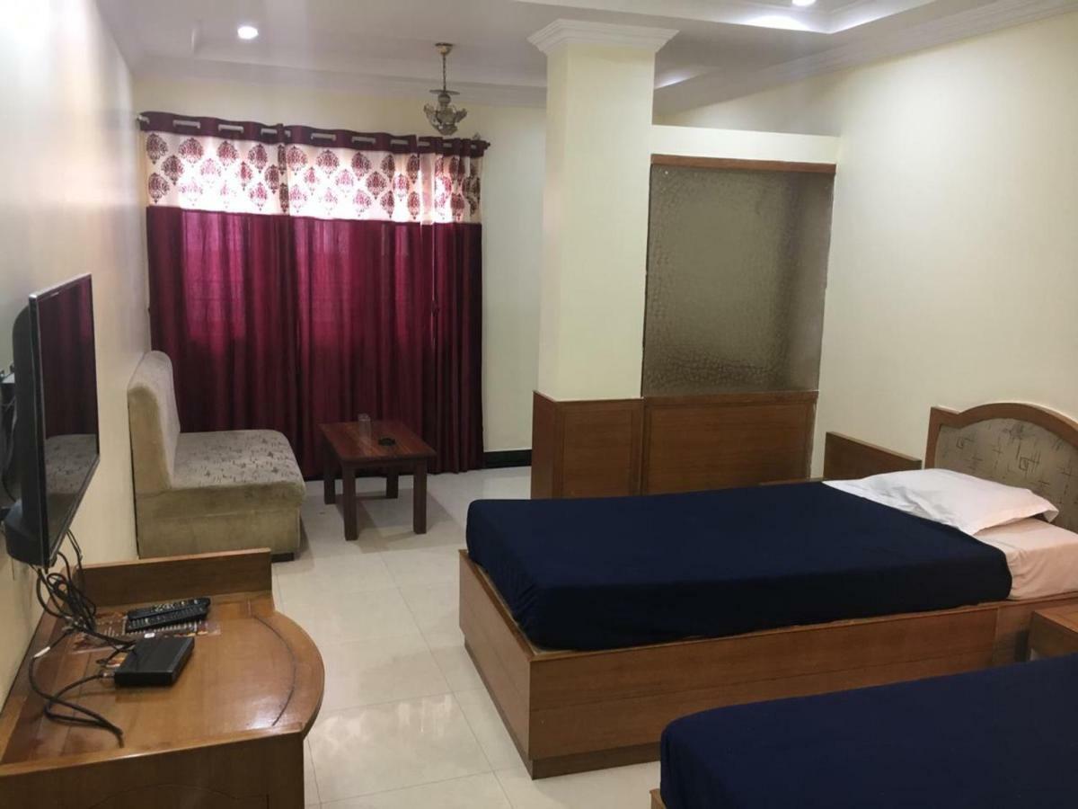 Hotel Poonam Rāipur Εξωτερικό φωτογραφία